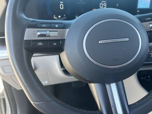Used 2024 Hyundai Kona SEL AWD/4WD image 25