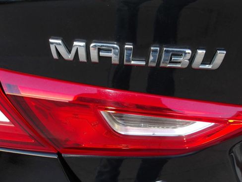 Used 2016 Chevrolet Malibu Hybrid w/ Driver Confidence Package image 35