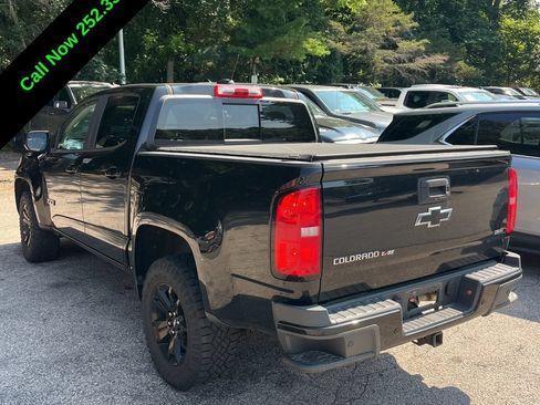 Used 2019 Chevrolet Colorado Z71 w/ Z71 Midnight Edition AWD/4WD image 3
