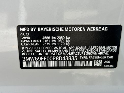 Used 2023 BMW 330i Sedan w/ Premium Package RWD image 27