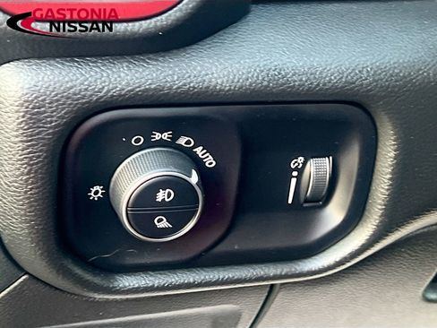 Used 2022 RAM 1500 Rebel image 13