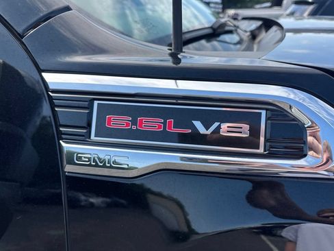 Used 2022 GMC Sierra 2500 Denali w/ Technology Package AWD/4WD image 29