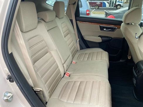 Used 2018 Honda CR-V EX image 8
