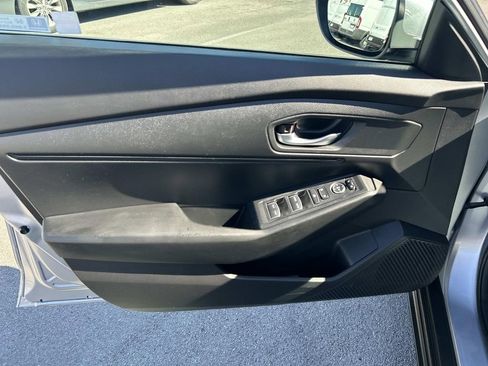 Used 2025 Honda Accord LX image 21