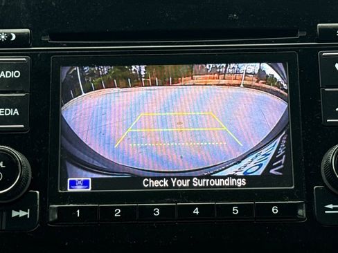 Used 2022 Honda HR-V LX image 24