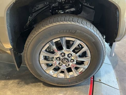 New 2025 Toyota Tacoma Limited image 19