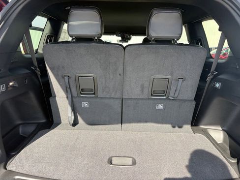 New 2025 Jeep Grand Cherokee L Laredo AWD/4WD image 22