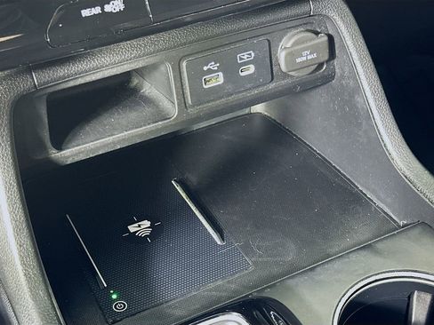 Used 2023 Honda Pilot Elite image 34