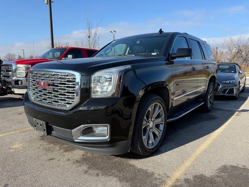 Used 2019 GMC Yukon Denali w/ Open Road Package image 9