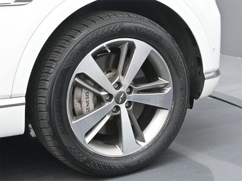 Used 2023 Genesis GV80 2.5T w/ Prestige 20" Package image 6