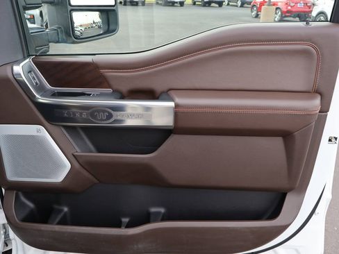 Used 2025 Ford F250 King Ranch w/ Chrome Package AWD/4WD image 25