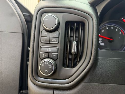 Used 2021 Chevrolet Silverado 1500 Custom AWD/4WD image 12