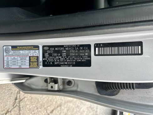 Used 2021 Kia Forte LXS FWD image 34