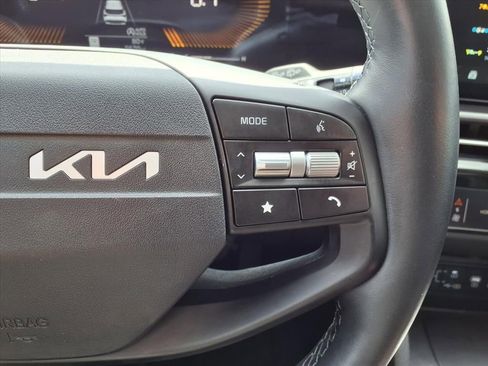 Used 2026 Kia Sportage EX w/ EX Panorama Roof Package image 20