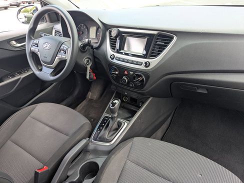 Used 2018 Hyundai Accent SE FWD image 29
