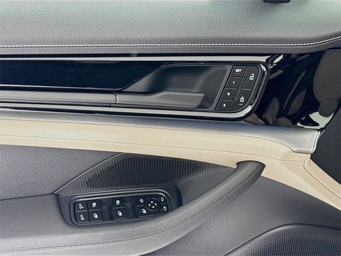 New 2026 Porsche Panamera image 11