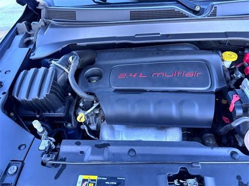 Used 2019 Jeep Compass Latitude w/ Cold Weather Group image 29