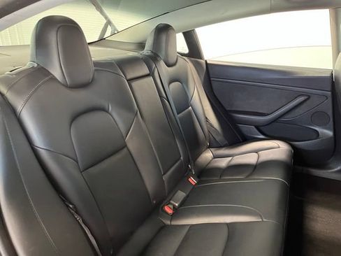 Used 2022 Tesla Model 3 Long Range AWD/4WD image 13