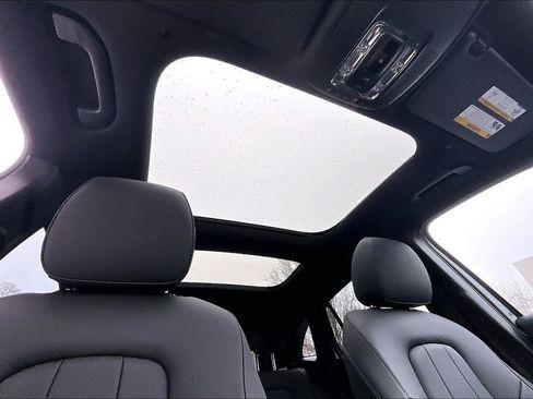 Used 2026 Mercedes-Benz GLA 250 4MATIC image 17