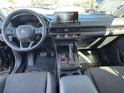 Used 2024 Honda CR-V LX image 18