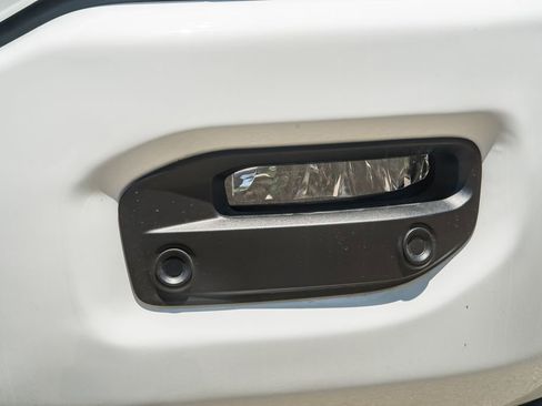 New 2026 RAM 2500 Laramie AWD/4WD image 14