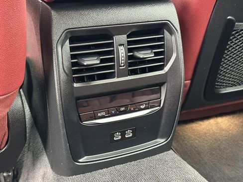 Used 2023 BMW i4 eDrive35 w/ Premium Package image 30