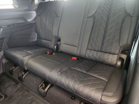 Used 2025 Cadillac Escalade IQ Luxury 1 w/ LPO, Radiant Package AWD/4WD image 32