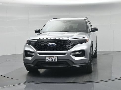 Certified 2023 Ford Explorer ST-Line w/ Class IV Trailer Tow Package RWD image 55