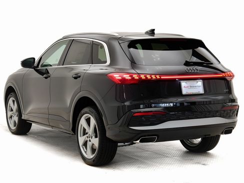 New 2025 Audi Q5 2.0T Premium Plus image 26