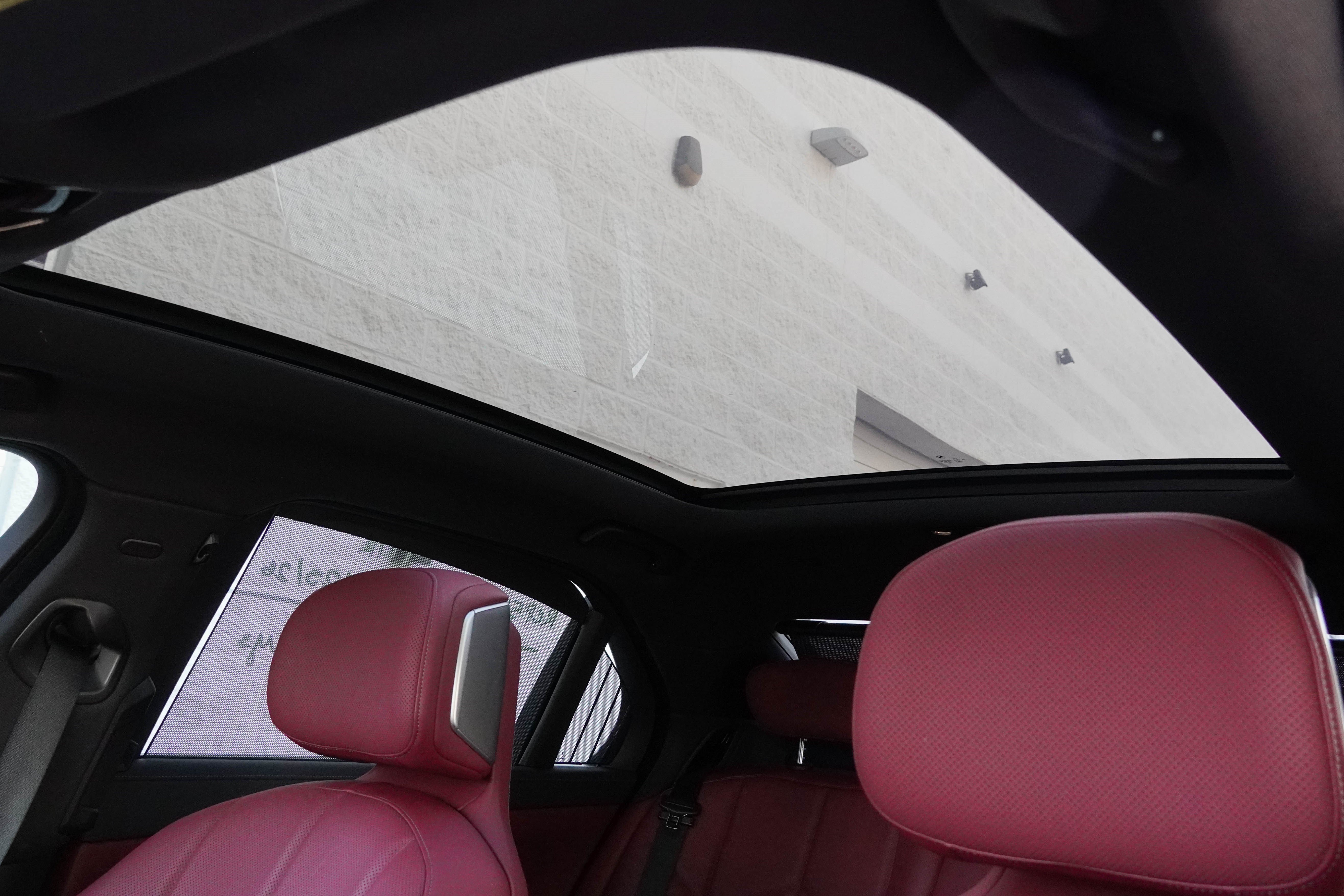 Certified 2024 BMW 740i RWD image 11