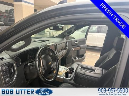 Used 2019 Chevrolet Silverado 1500 High Country AWD/4WD image 4