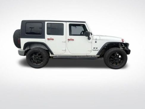 Used 2009 Jeep Wrangler Unlimited X AWD/4WD image 8