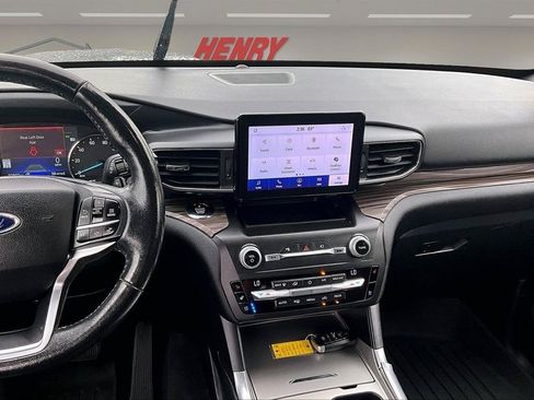 Used 2020 Ford Explorer Limited AWD/4WD image 9