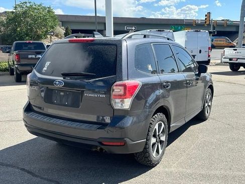 Used 2018 Subaru Forester 2.5i w/ Alloy Wheel Package AWD/4WD image 7