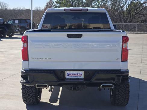 Used 2023 Chevrolet Silverado 1500 LT Trail Boss w/ Protection Package AWD/4WD image 7