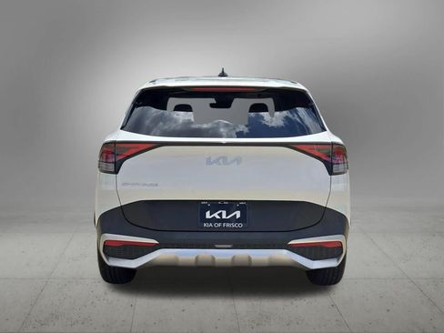 Used 2023 Kia Sportage LX FWD image 5