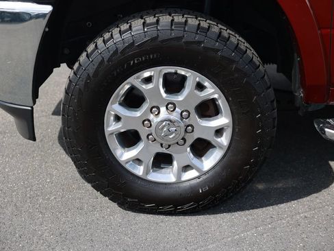 Used 2020 RAM 2500 Laramie AWD/4WD image 12