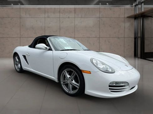 Used 2010 Porsche Boxster RWD image 14