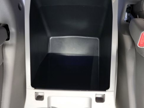 Used 2016 Honda Odyssey EX-L image 29