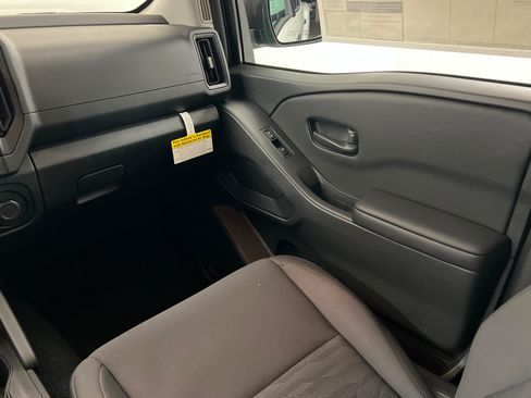 New 2026 Nissan Frontier S AWD/4WD image 9