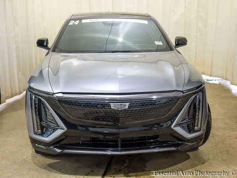 Certified 2024 Cadillac Lyriq Sport AWD/4WD image 7