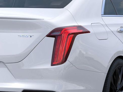 Used 2025 Cadillac CT4 Luxury image 12