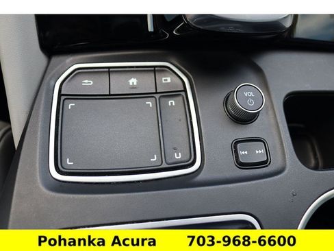 Certified 2023 Acura MDX SH-AWD w/ Technology Package image 17
