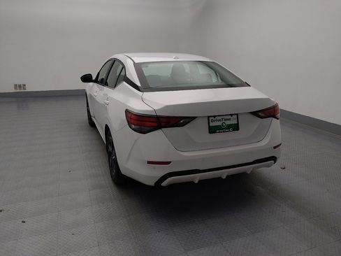 Used 2024 Nissan Sentra SV image 6