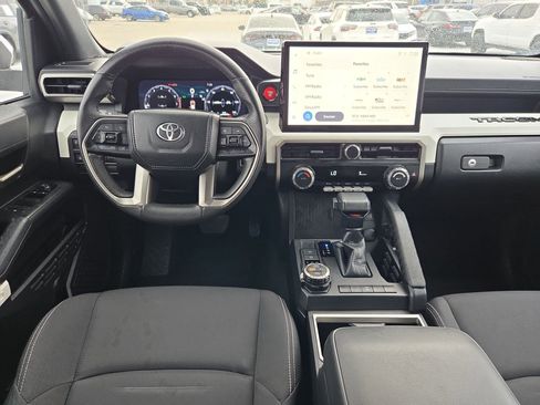 Used 2024 Toyota Tacoma TRD Off-Road AWD/4WD image 28