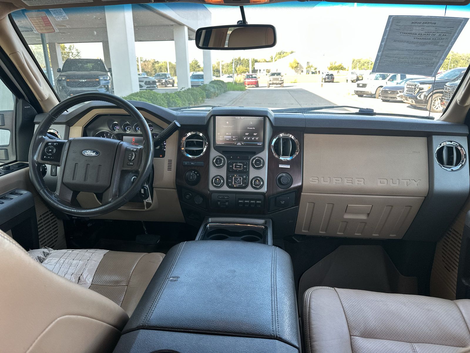 Used 2016 Ford F350 Lariat w/ Lariat Interior Package AWD/4WD image 3