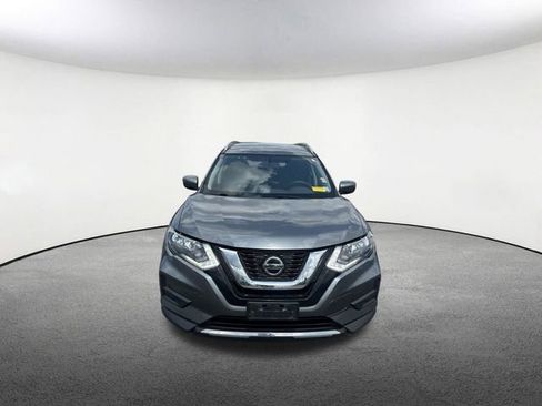 Used 2018 Nissan Rogue SV AWD/4WD image 14