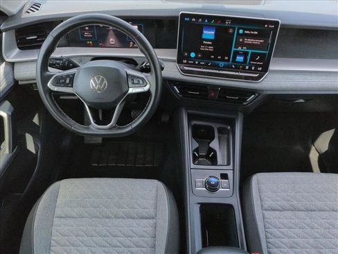 Used 2025 Volkswagen Tiguan S w/ 18" Wheel Package AWD/4WD image 22