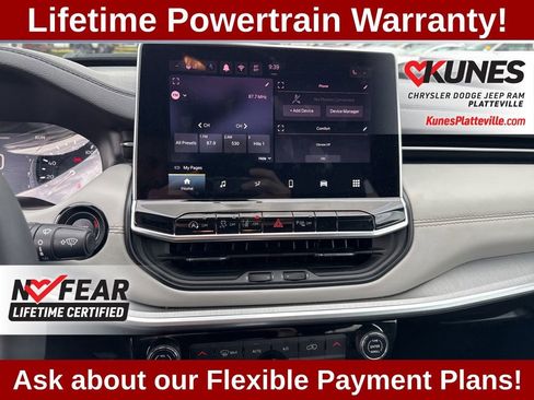 Used 2025 Jeep Compass Limited AWD/4WD image 18