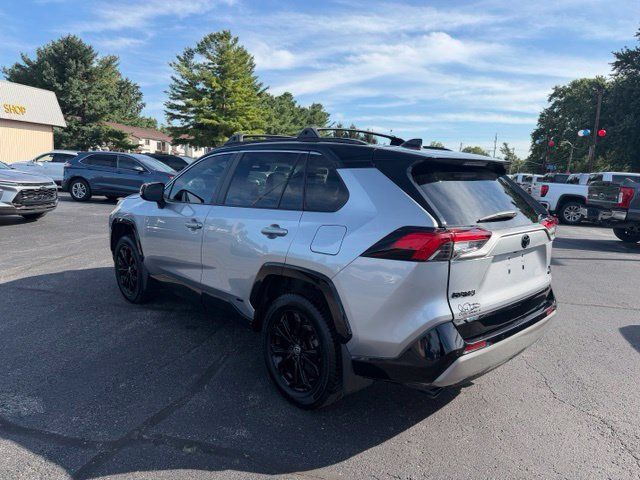 Used 2023 Toyota RAV4 XSE AWD/4WD image 12